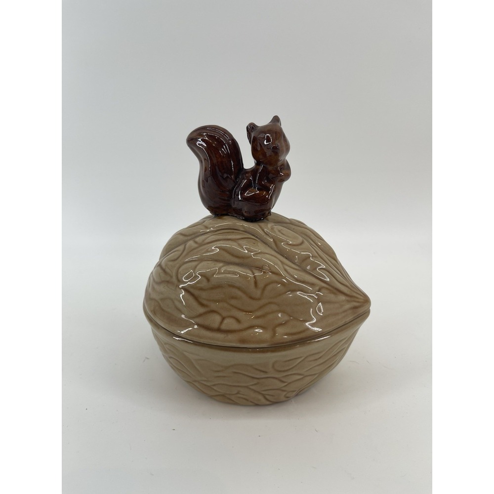 Ceramic Squirrel On Creme Acorn Walnut Candy Dish Nut Bowl‎ Serving Jar Vintage